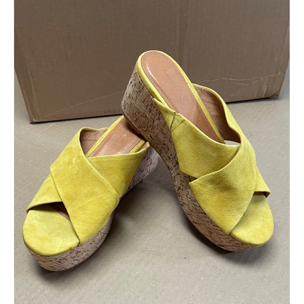 Halogen Faye Asymmetrical Slide Sandal Women's 8.5M Yellow‎ Suede Preppy Cottage